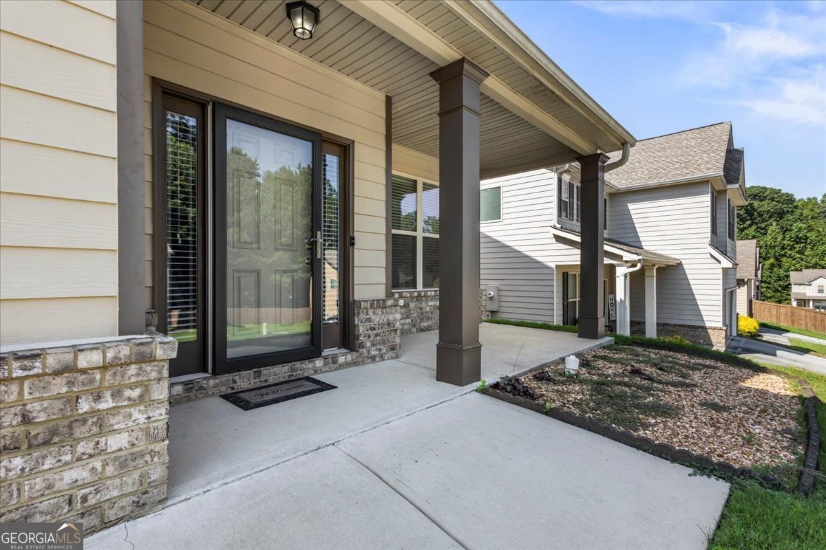2322 Jessica Lane Fairburn - Photo 8