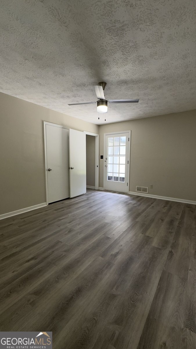 1050 Forest Heights Road Stone Mountain - Photo 19