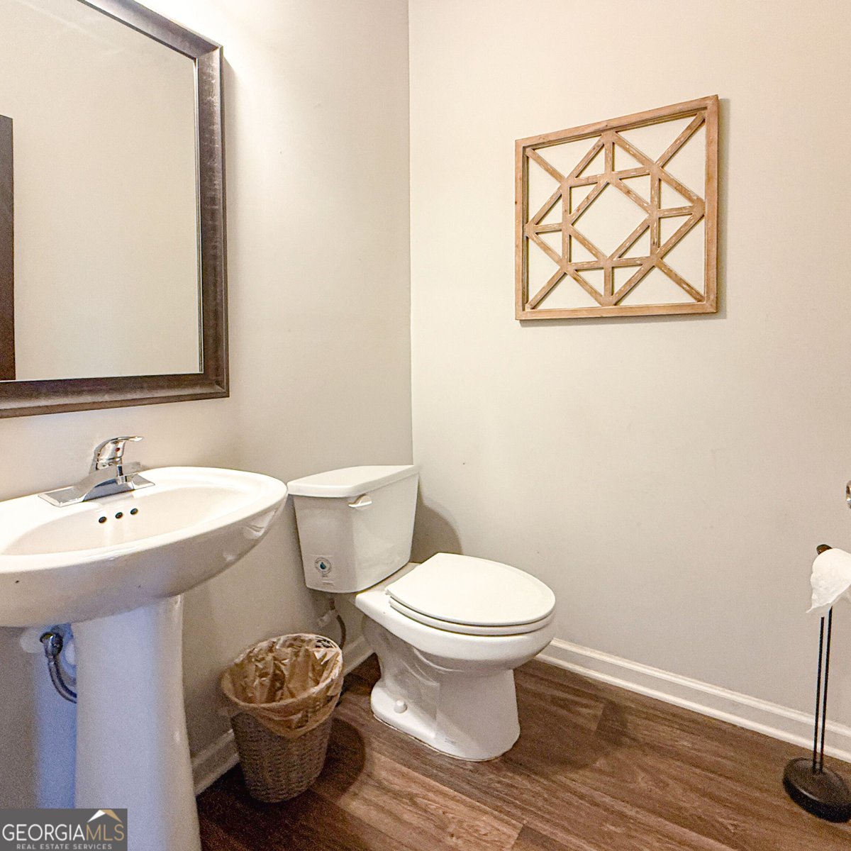 2001 Massey Lane Winder - Photo 17