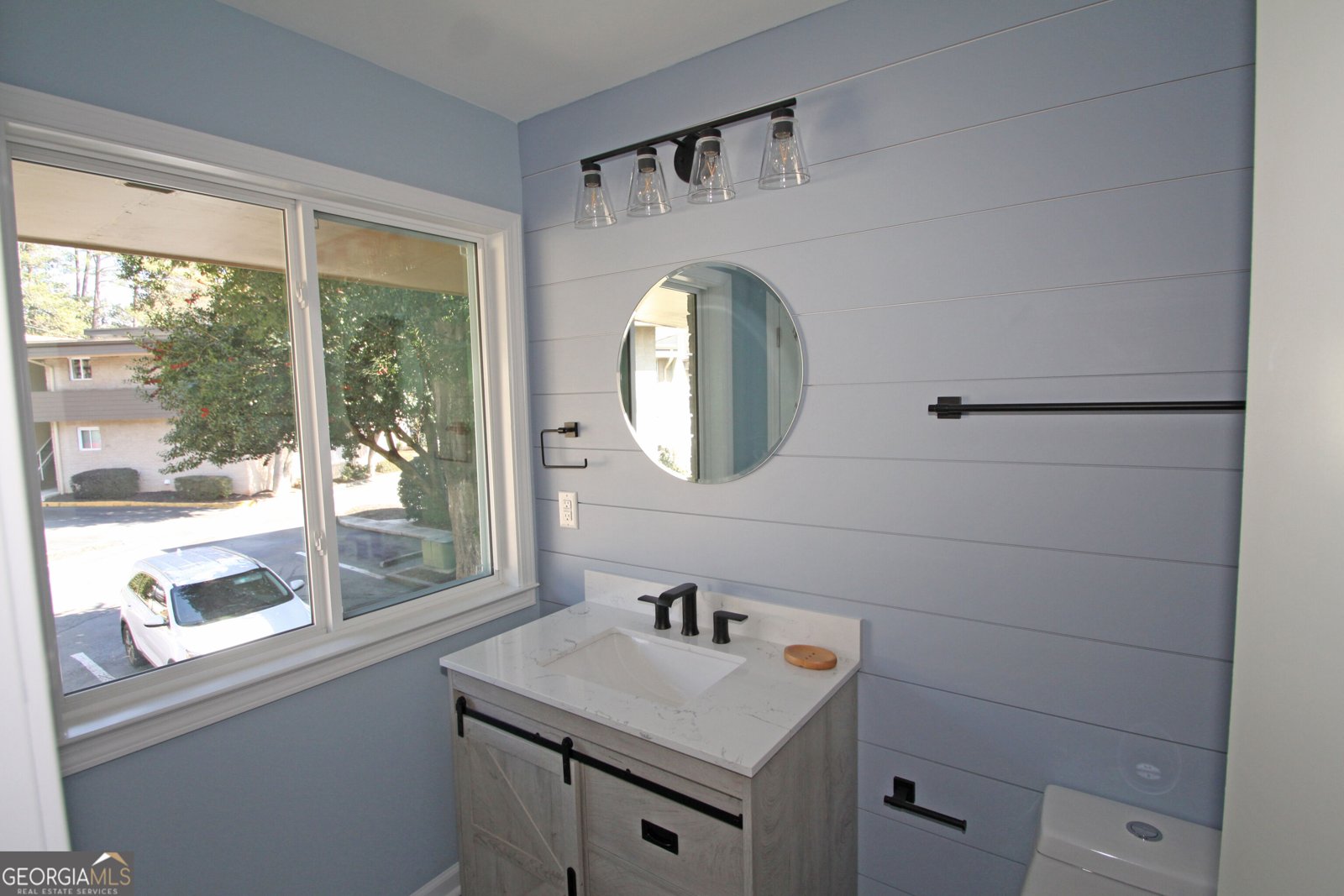346 Carpenter Drive sandy Springs - Photo 9