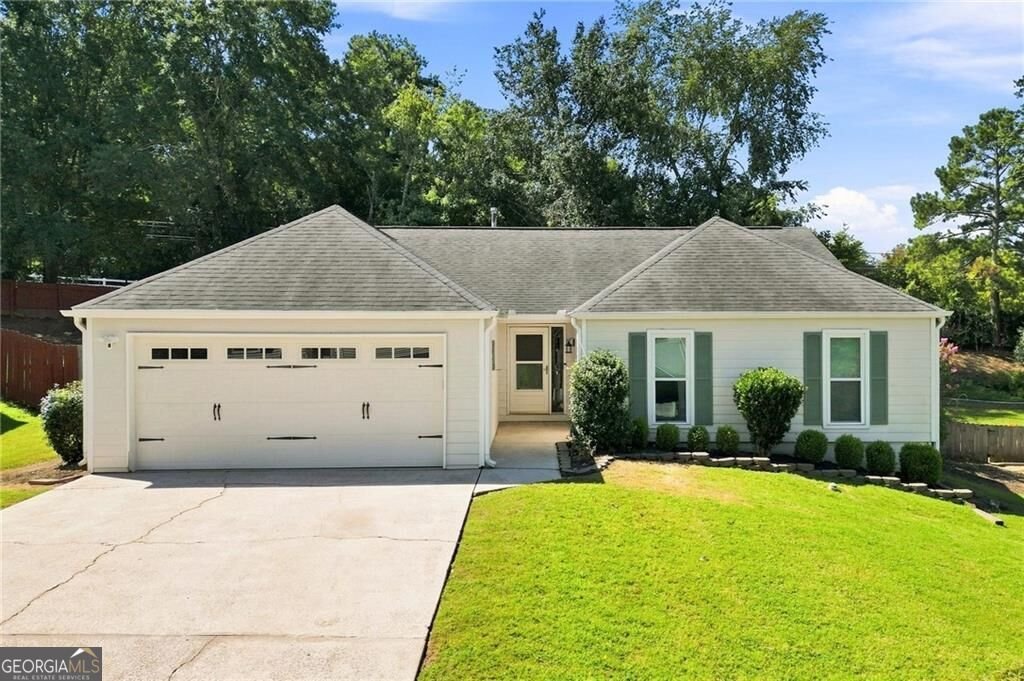 5055 Morton Ferry Circle Johns Creek - main photo
