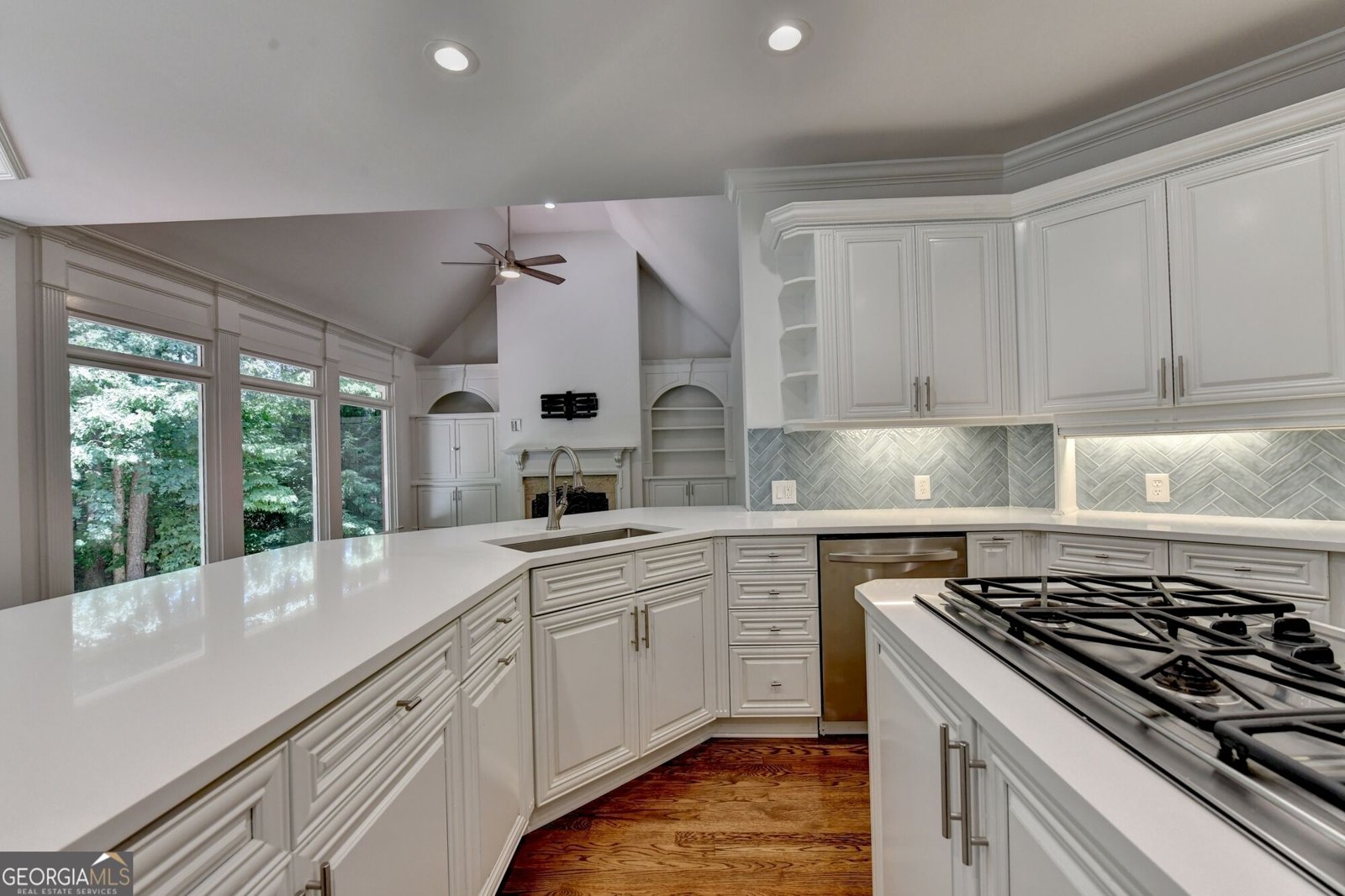 7040 Laurel Oak Drive Suwanee - Photo 10