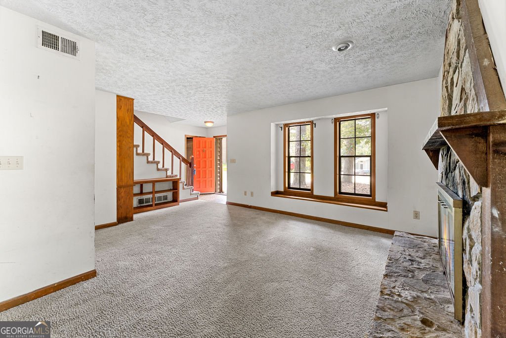 1043 Ascot Court Riverdale - Photo 6
