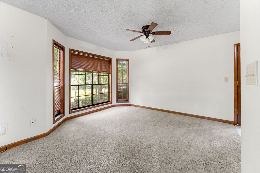1043 Ascot Court Riverdale - Photo 8