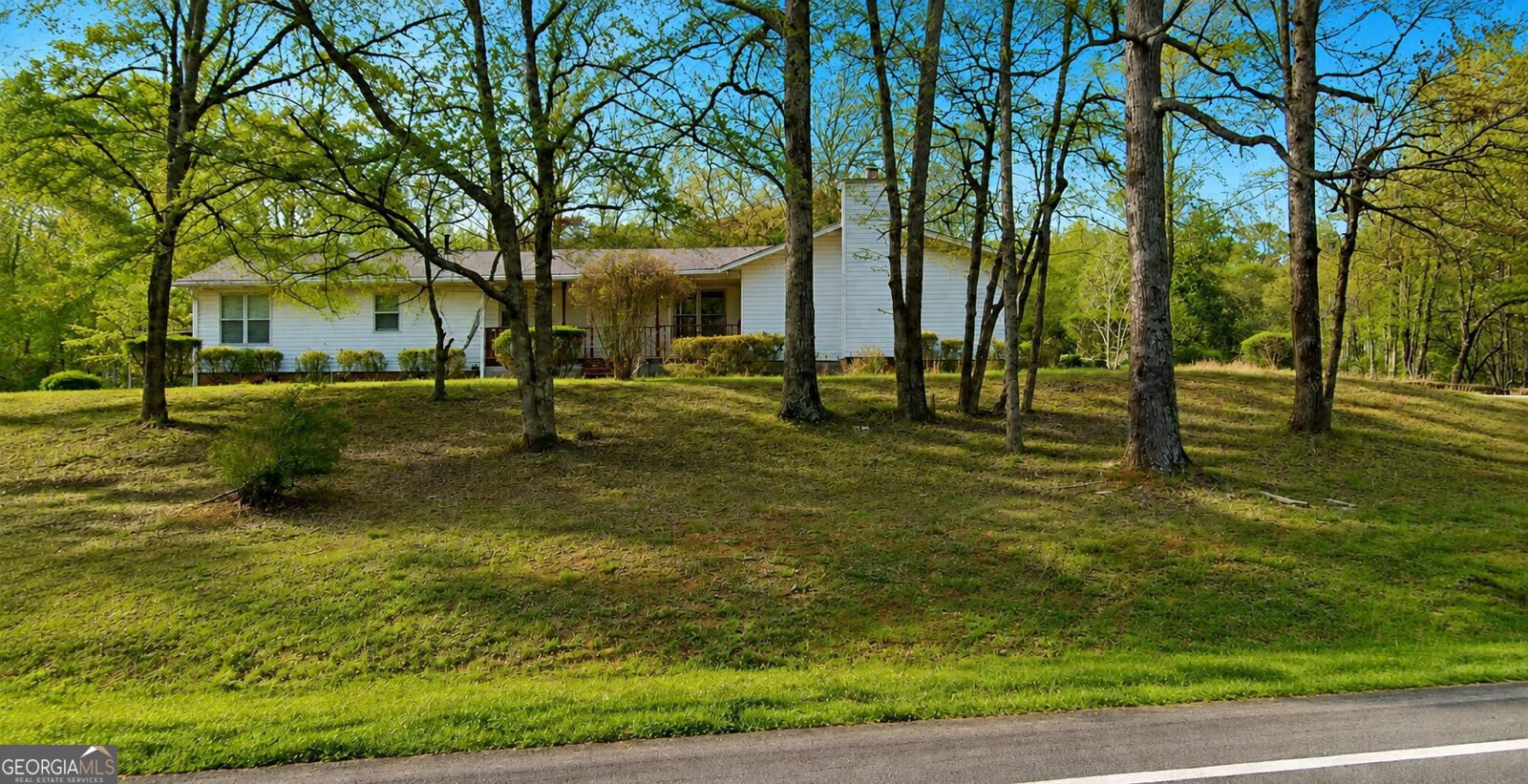 335 Springdale Road Stockbridge - main photo