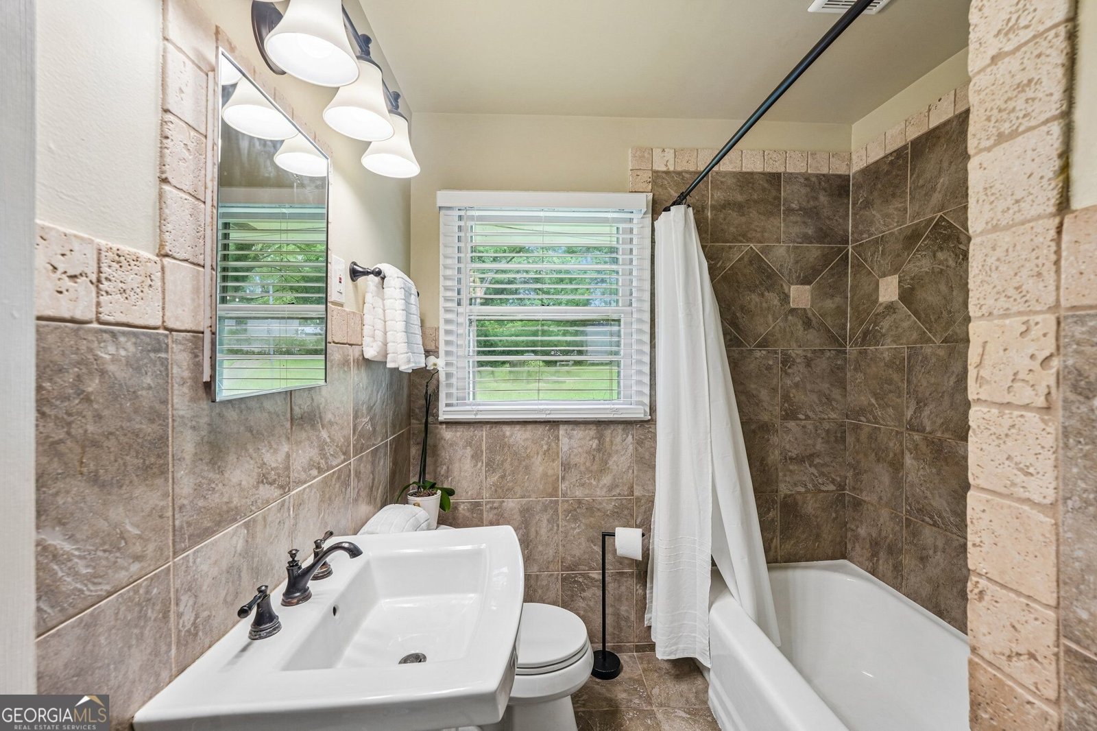 2120 Meadowbrook Lane Marietta - Photo 15