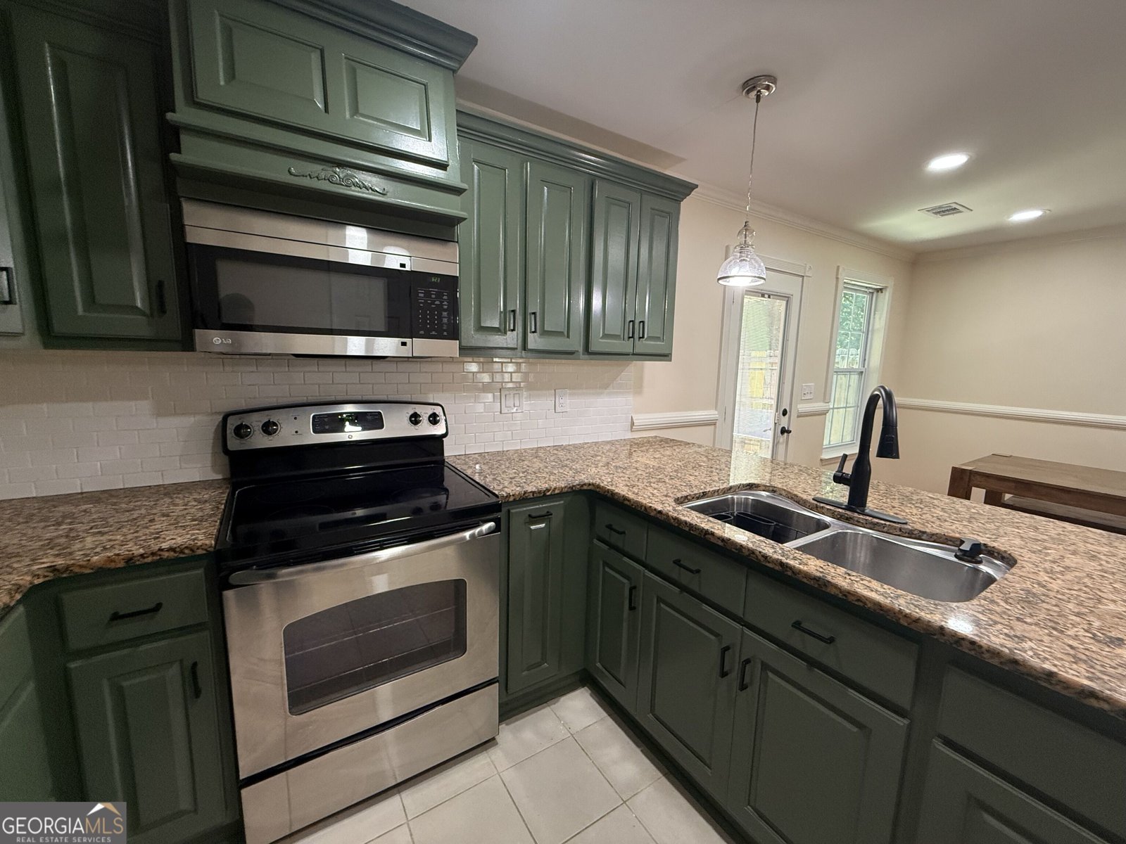 2831 Pebblebrook Court Buford - Photo 7