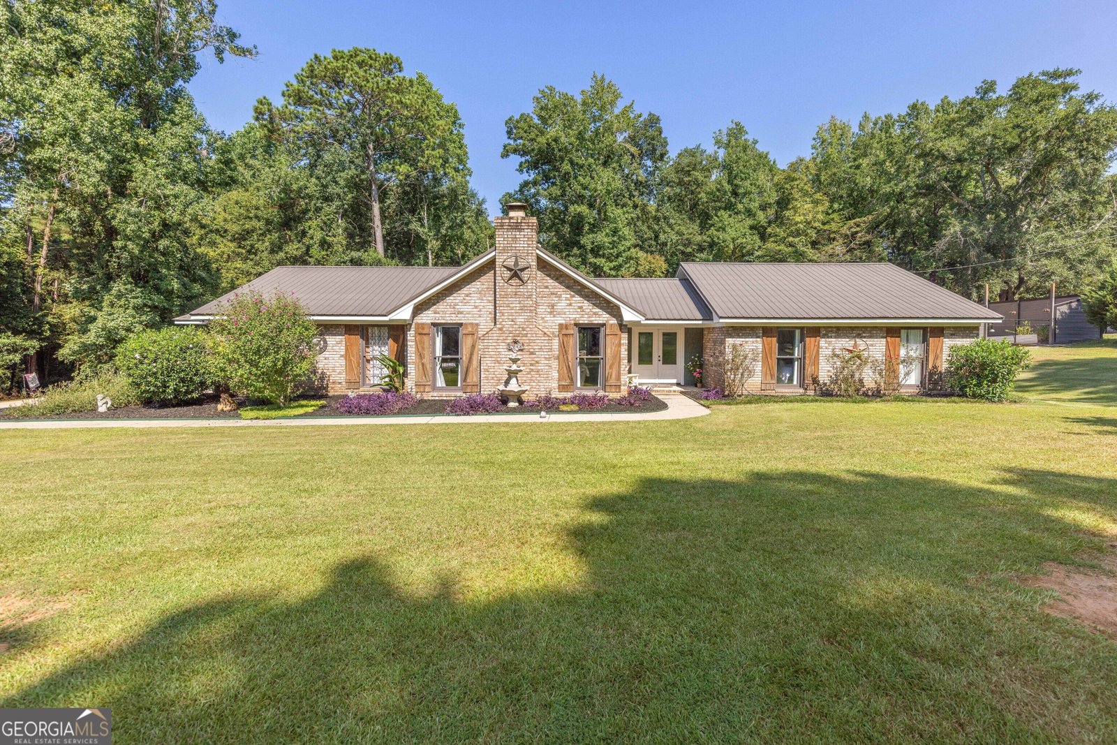 6811 Mobley Road Columbus - main photo