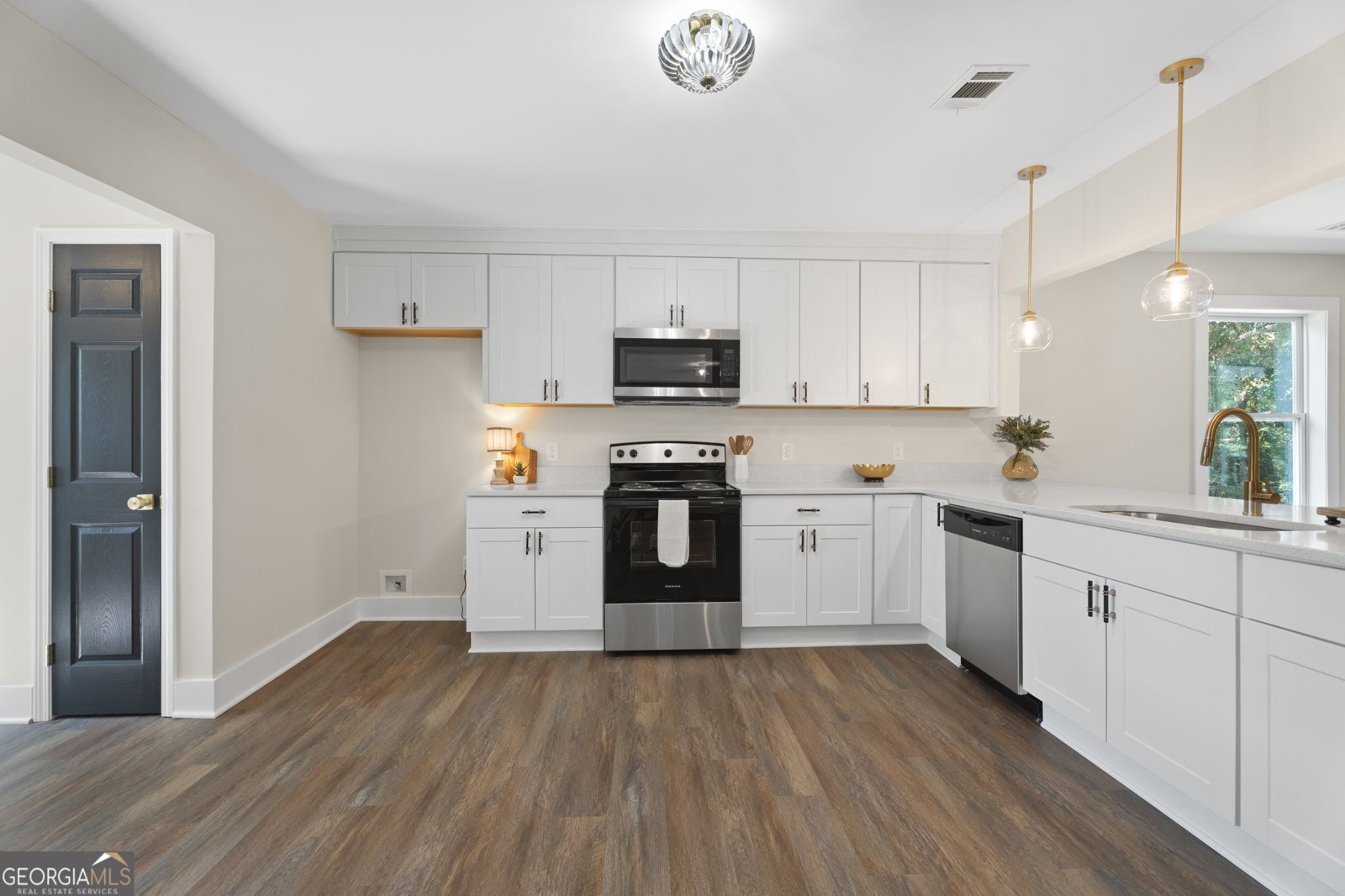 92 Circle Street Forsyth - Photo 12