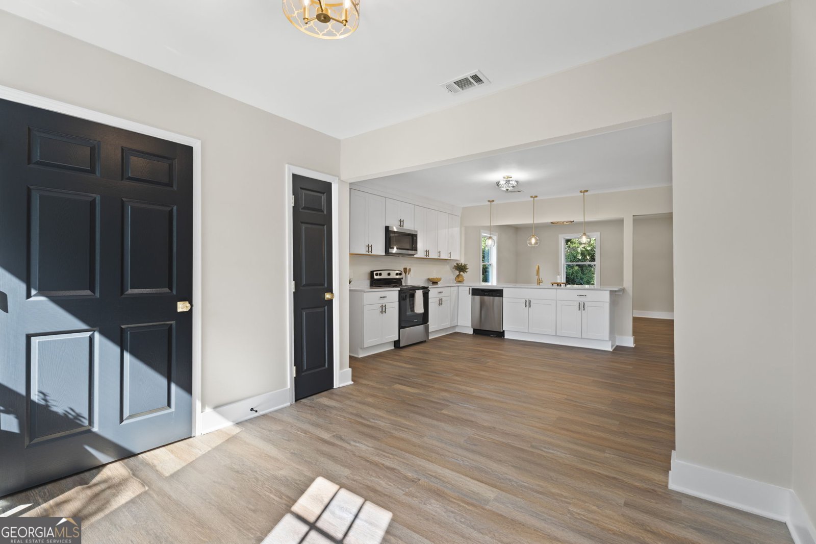 92 Circle Street Forsyth - Photo 16