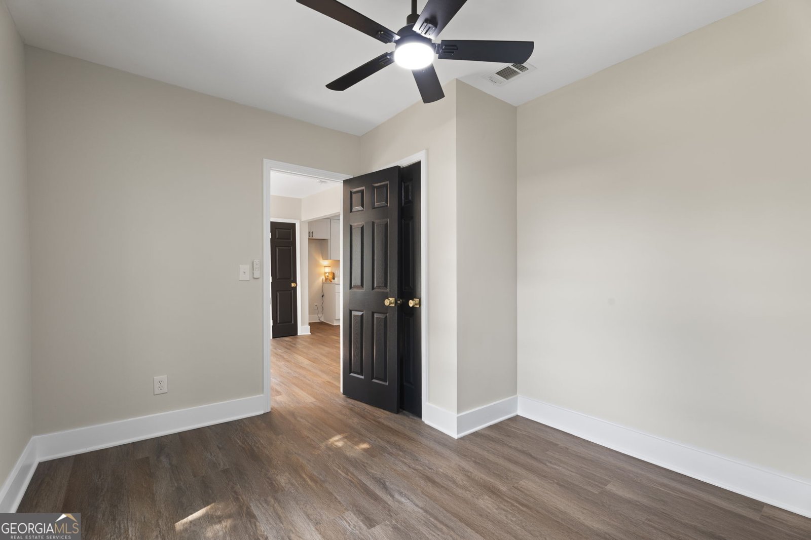 92 Circle Street Forsyth - Photo 18