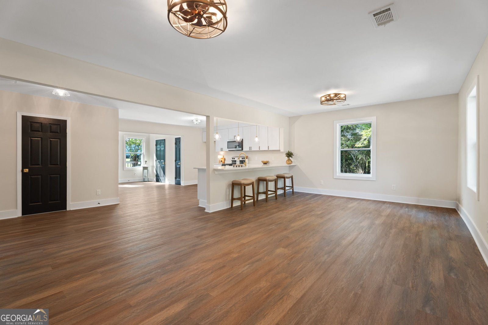 92 Circle Street Forsyth - Photo 7
