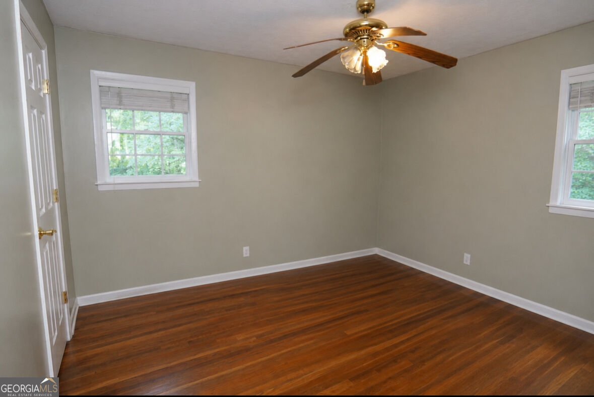 613 Sheppard Rd Stone Mountain - Photo 11