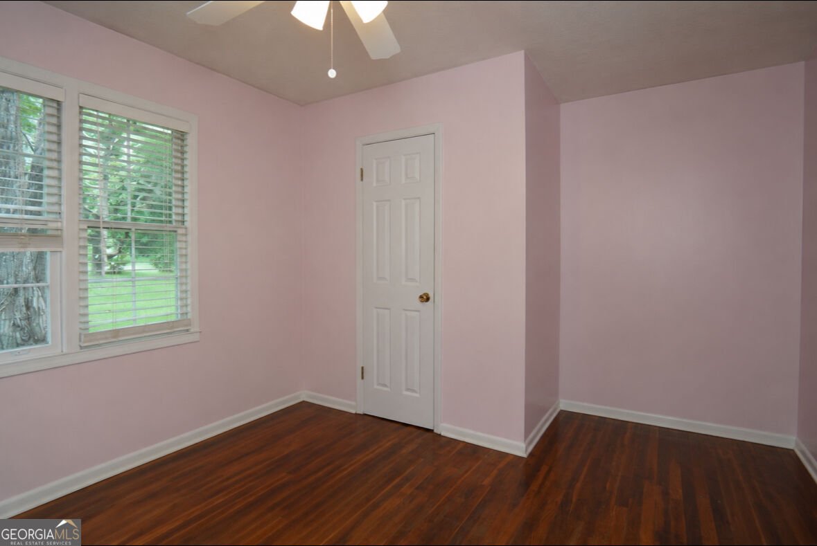 613 Sheppard Rd Stone Mountain - Photo 12