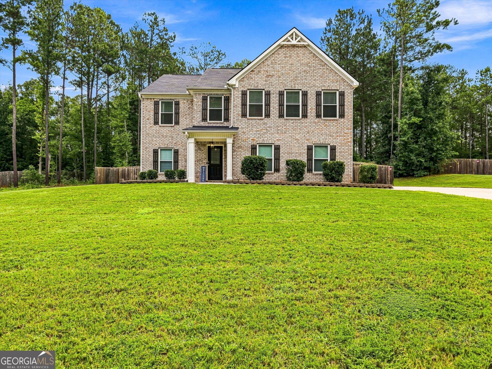 180 Edinburgh Lane Covington - main photo