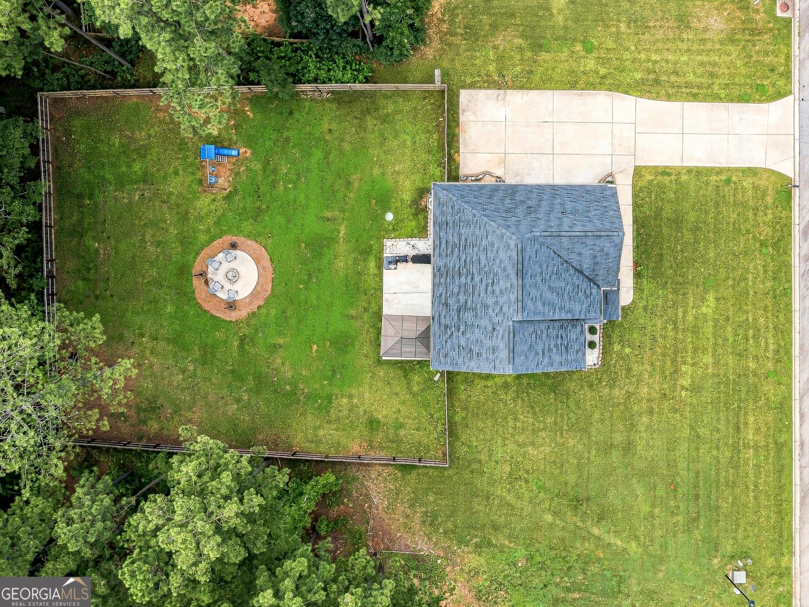 180 Edinburgh Lane Covington - Photo 36