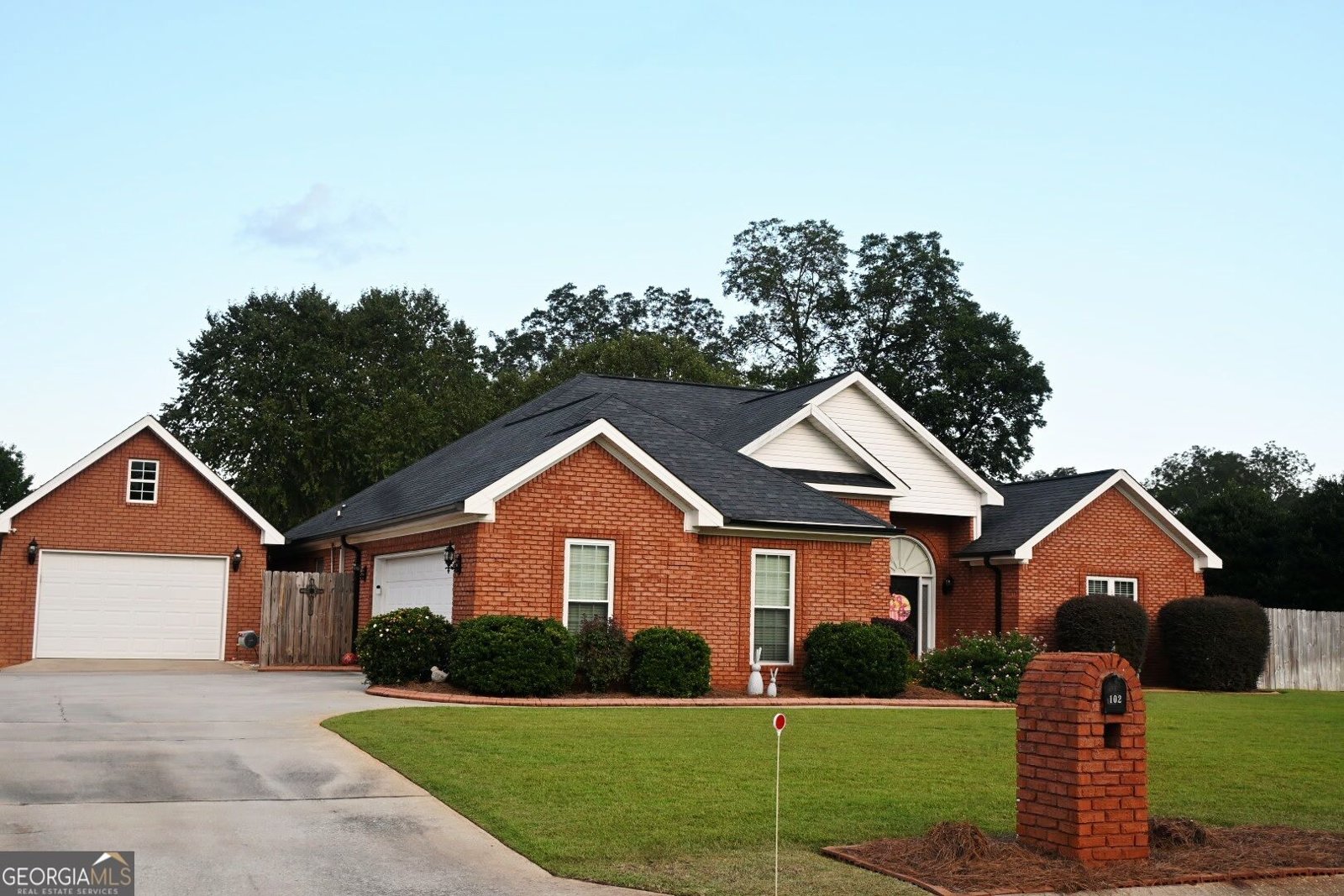 102 Starky Place Warner Robins - main photo
