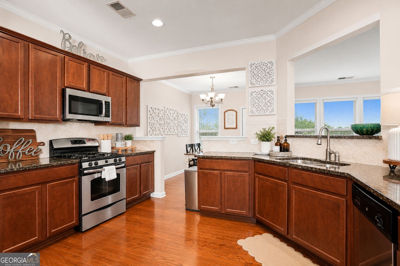 1615 Faircrest Lane Alpharetta - Photo 12