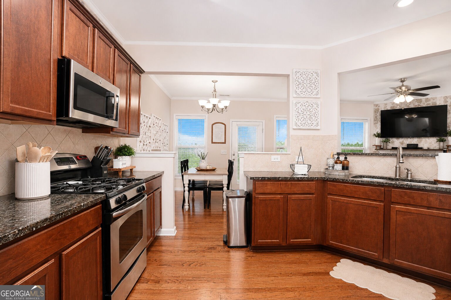 1615 Faircrest Lane Alpharetta - Photo 14