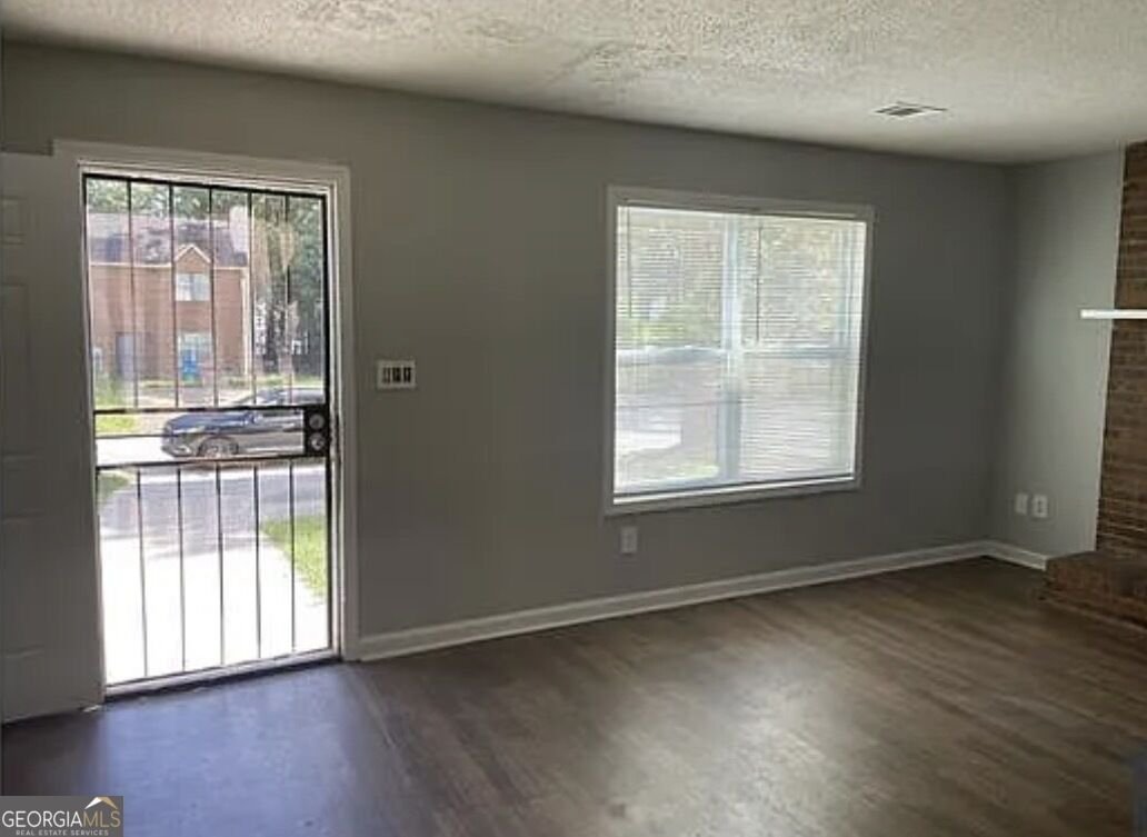 939 Silverwood Drive Atlanta - Photo 10