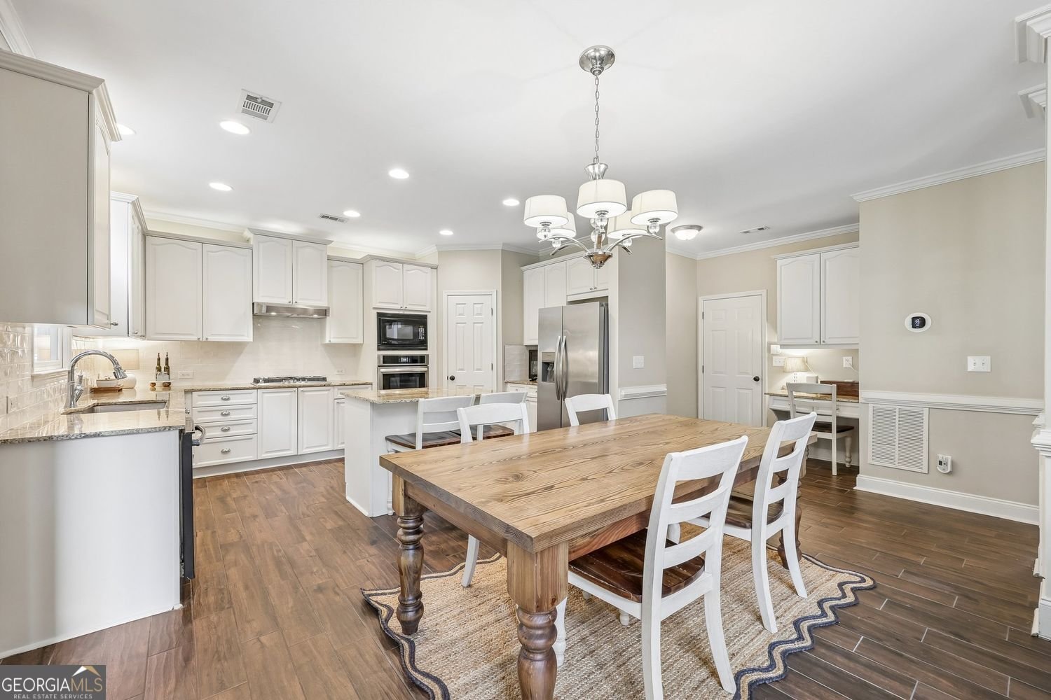 5350 Avonshire Lane Cumming - Photo 8