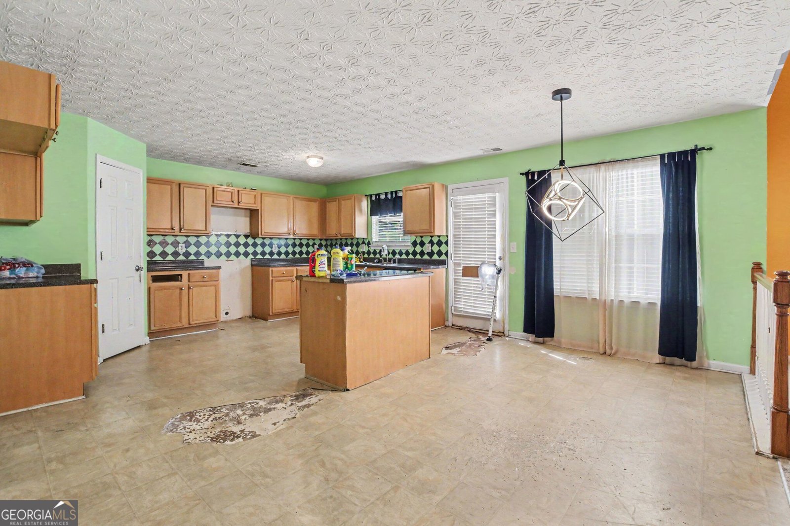 197 Hightower Trail Riverdale - Photo 14
