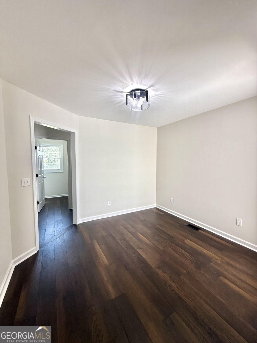 132 Ashley Terrace Calhoun - Photo 8