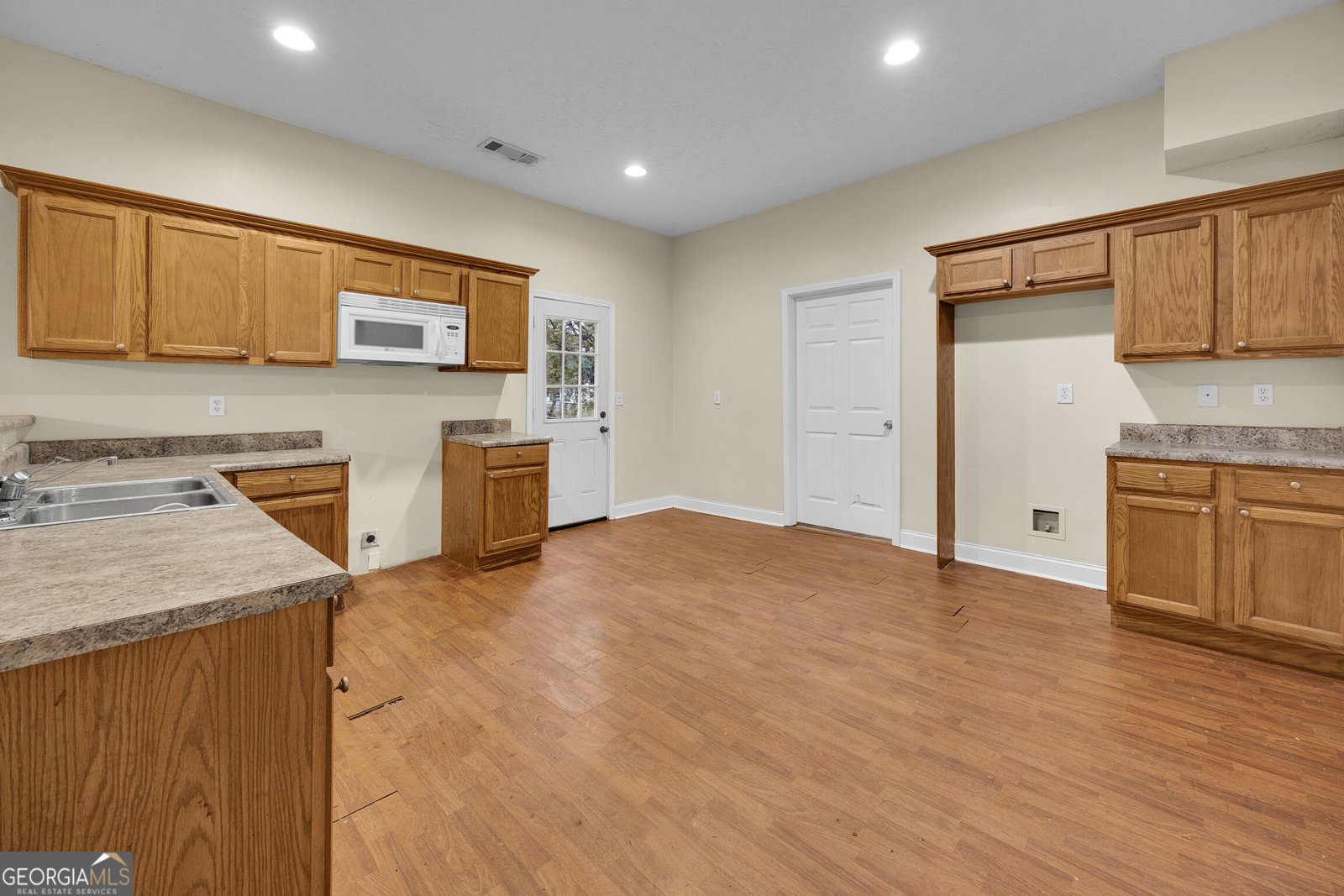 3 Spruce Street Porterdale - Photo 8