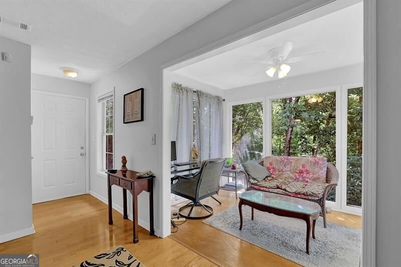 1004 Vicksburg Place Atlanta - Photo 10