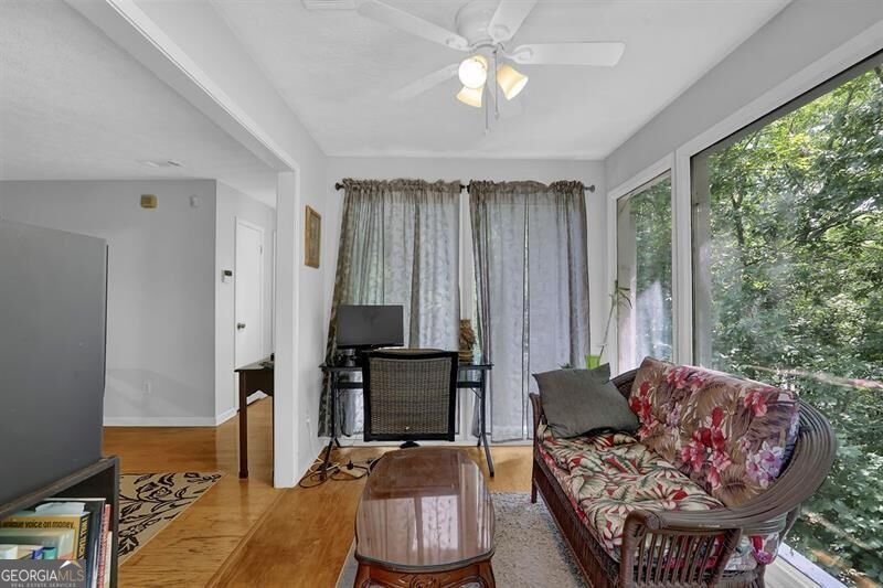 1004 Vicksburg Place Atlanta - Photo 12