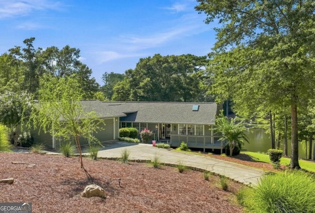 1550 Parks Mill Drive Greensboro - main photo