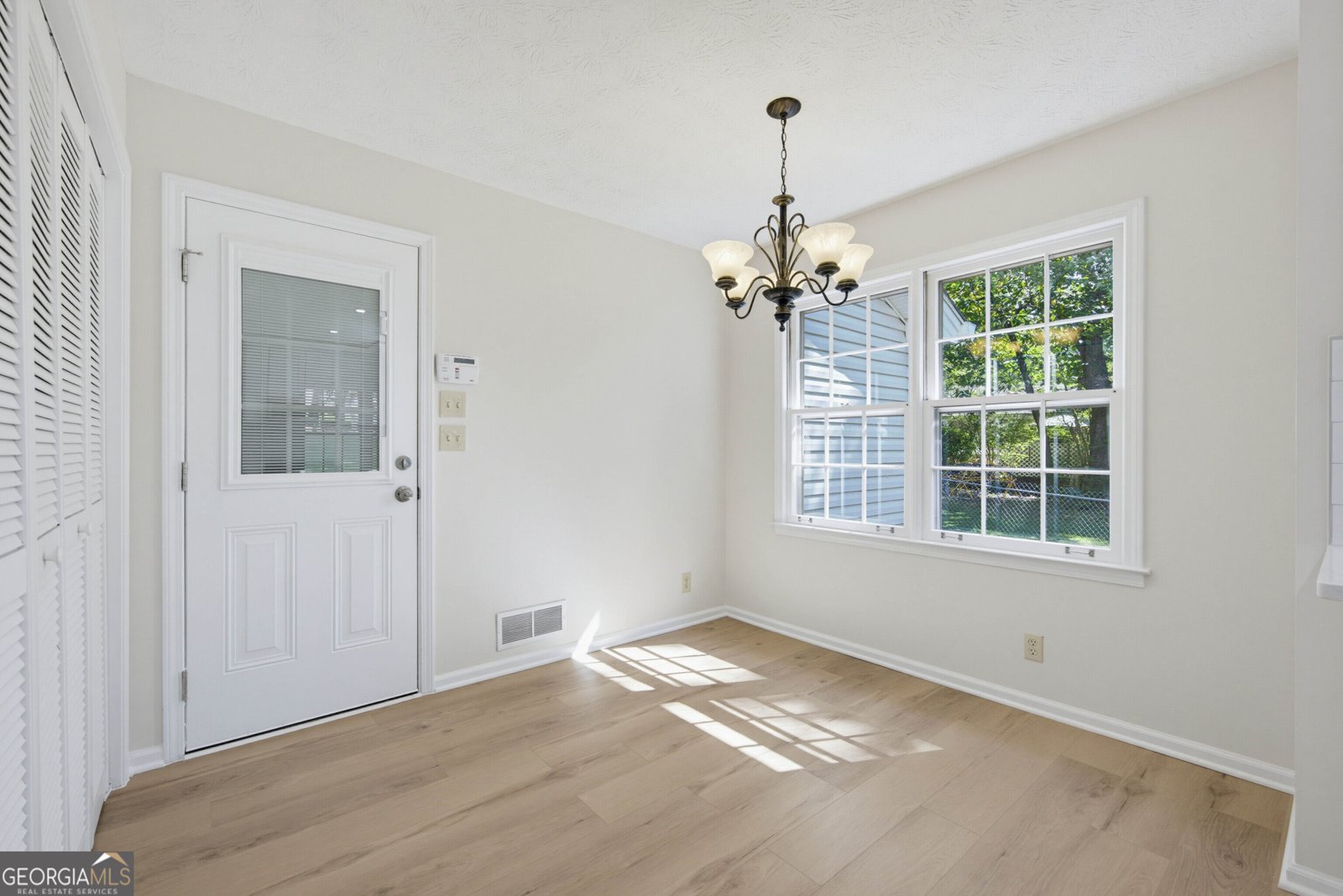 1691 Bentwood Drive Lilburn - Photo 18