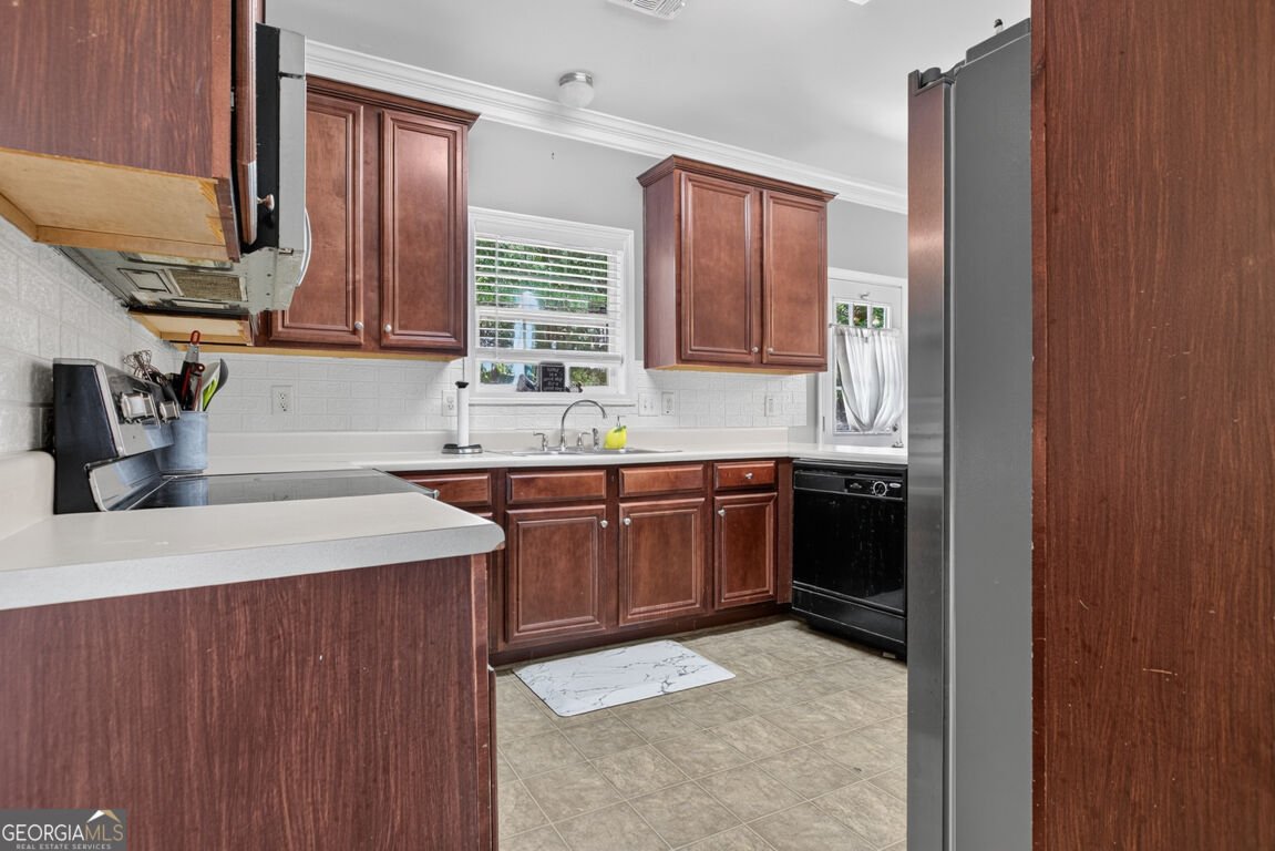 35 Amherst Drive Winder - Photo 14
