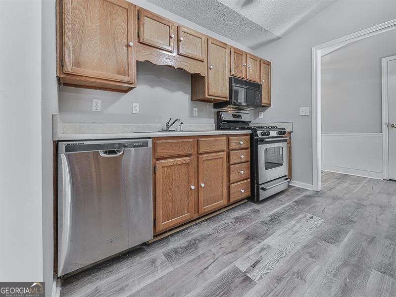 650 Radford Circle Woodstock - Photo 14