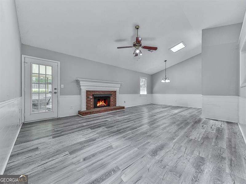650 Radford Circle Woodstock - Photo 6