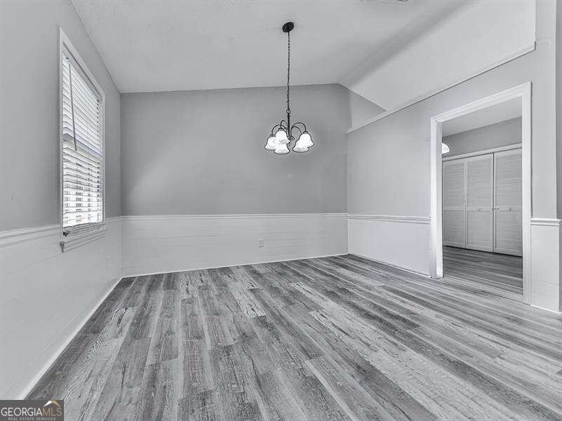 650 Radford Circle Woodstock - Photo 8