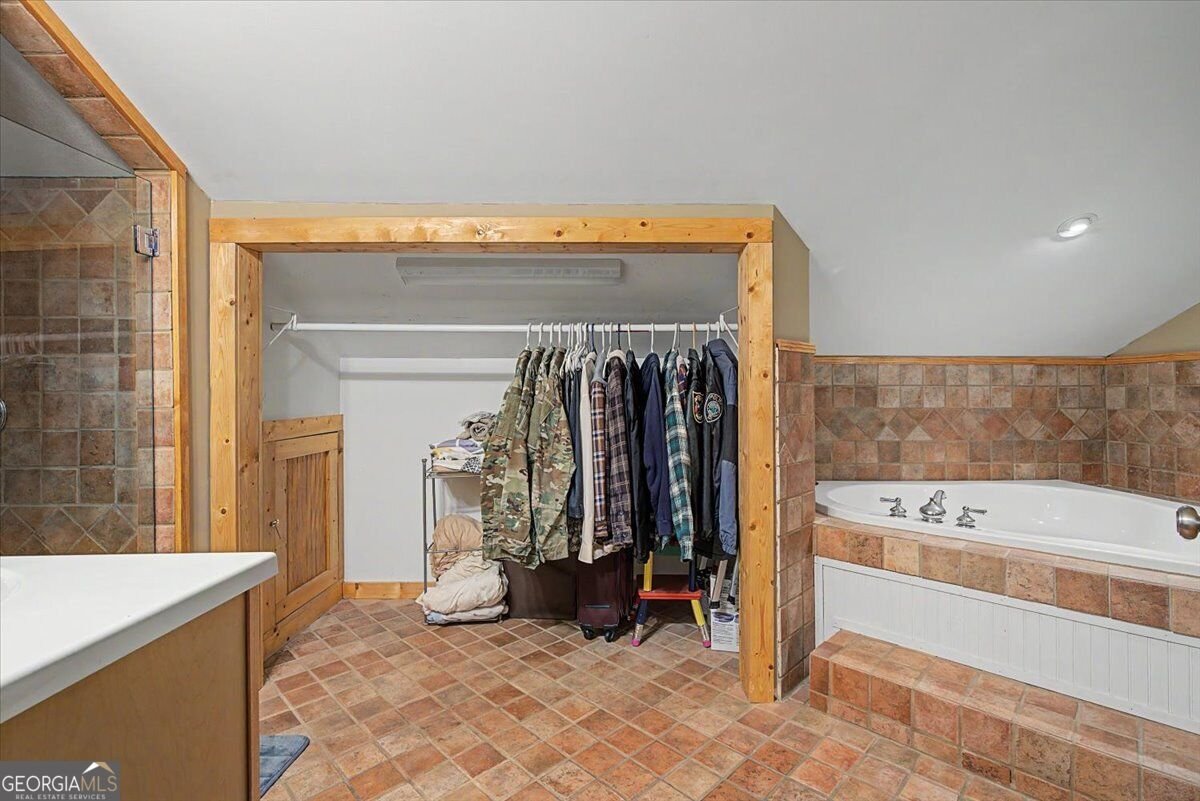 335 Dunn Road Silver Creek - Photo 32