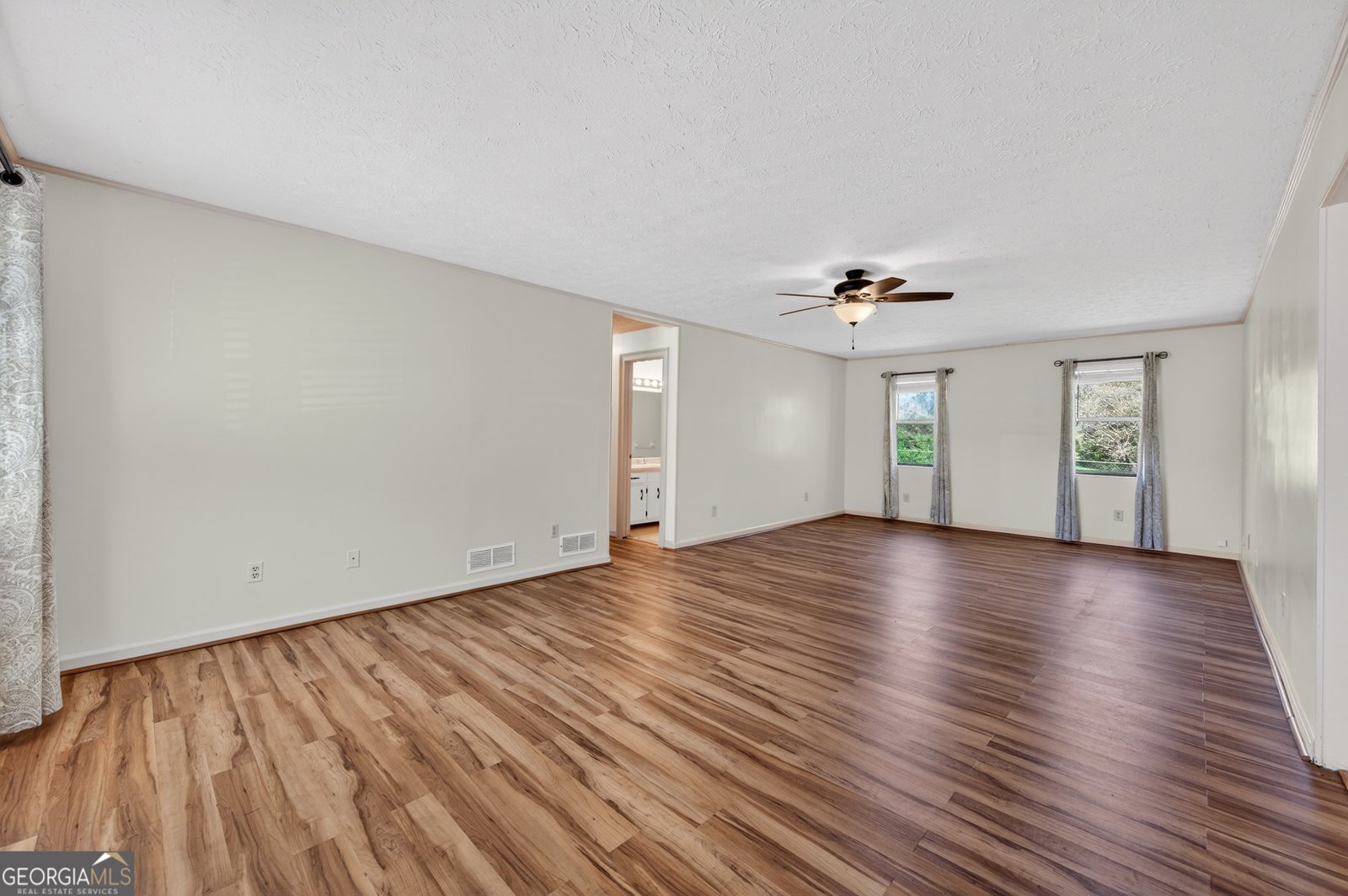 5 Hearthstone Drive Stockbridge - Photo 7