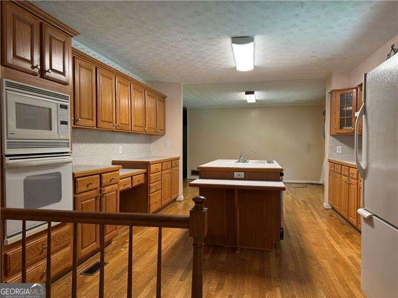 164 Hawkins Store Road Kennesaw - Photo 8