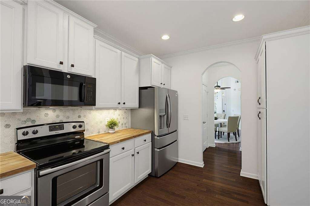 515 Lake Front Drive Canton - Photo 15