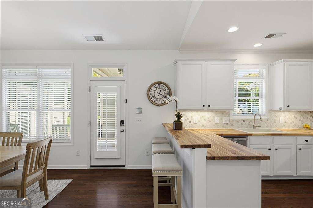 515 Lake Front Drive Canton - Photo 22