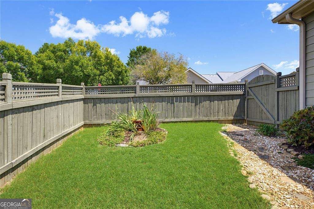 515 Lake Front Drive Canton - Photo 38