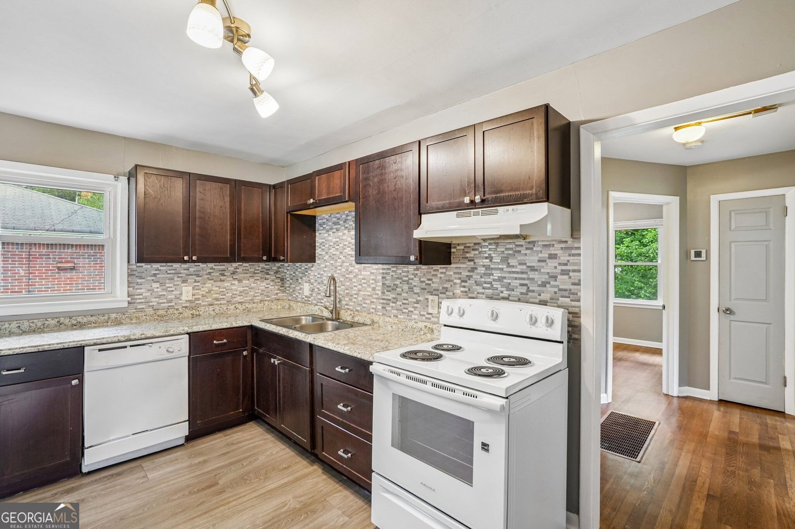 655 Albert Street Atlanta - Photo 10