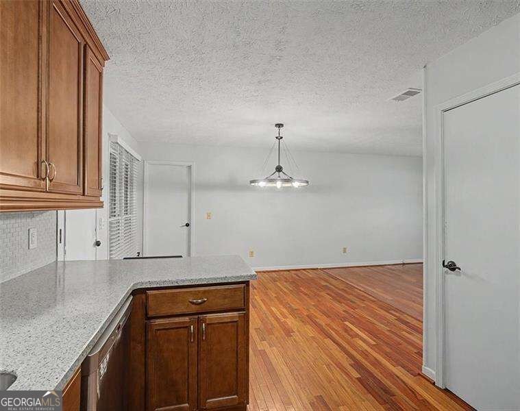 3095 Woodland Drive Kennesaw - Photo 10