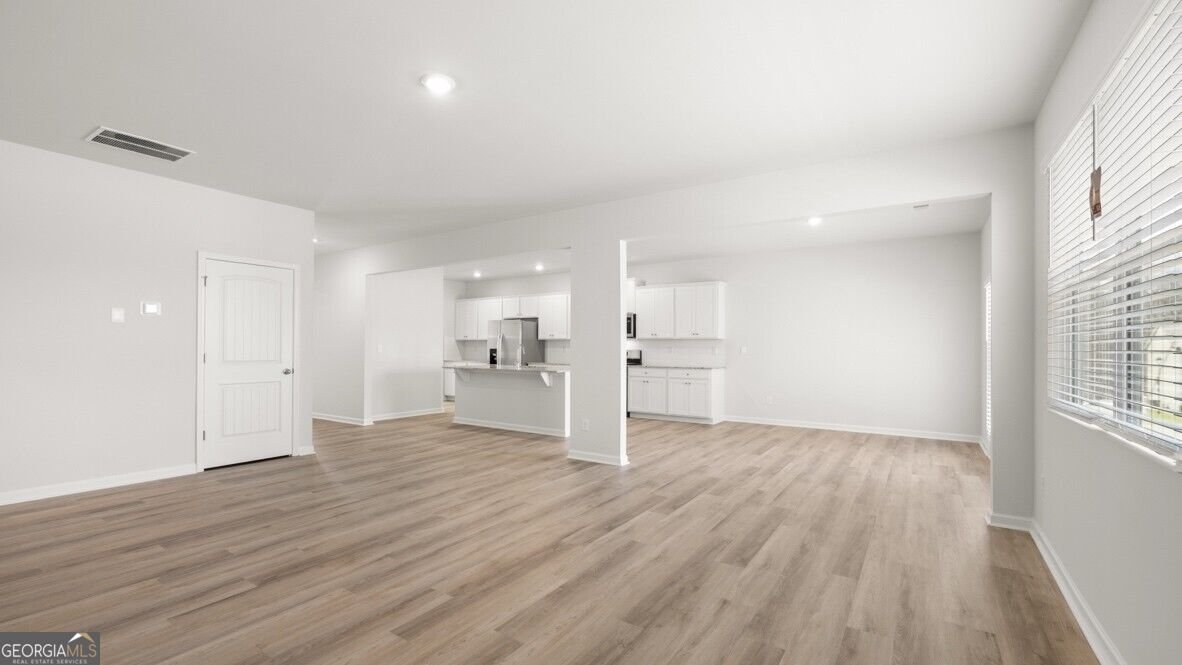 6063 Airedale Drive Union City - Photo 14