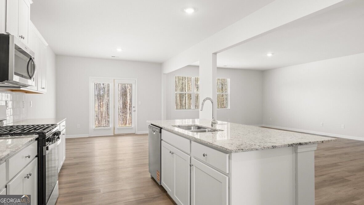 6063 Airedale Drive Union City - Photo 9