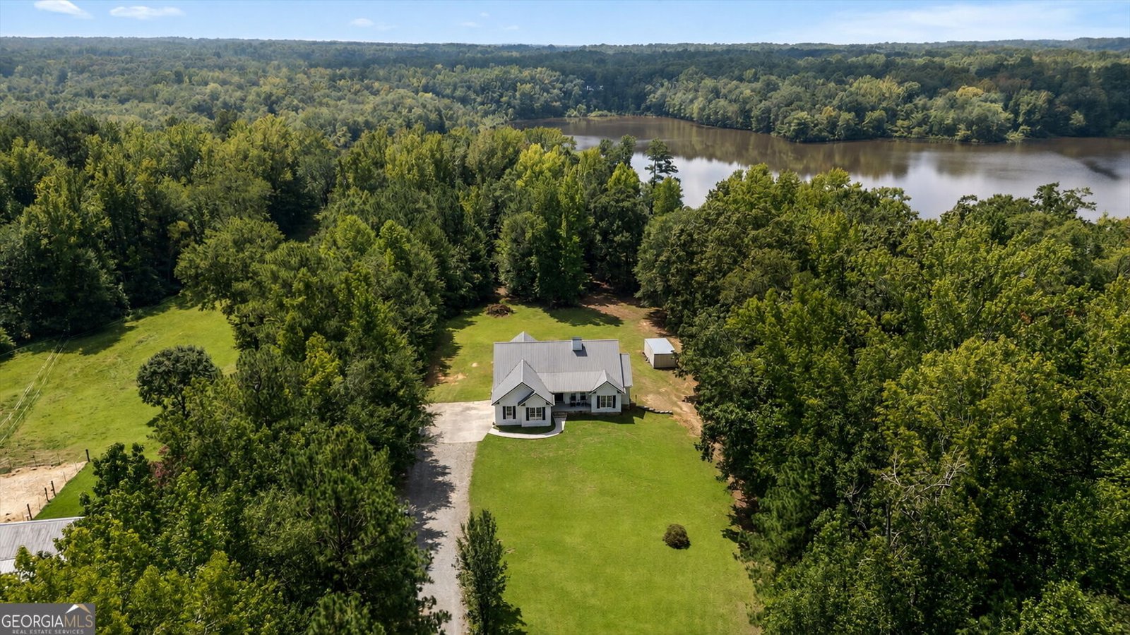 584 Paynes Lake Road Carrollton - main photo