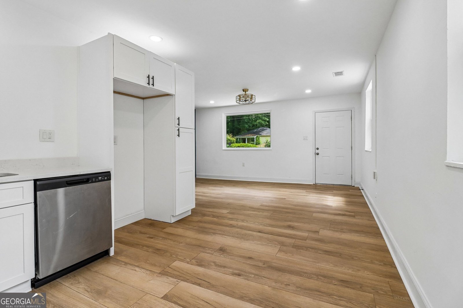 1355 Graymont Drive Atlanta - Photo 10