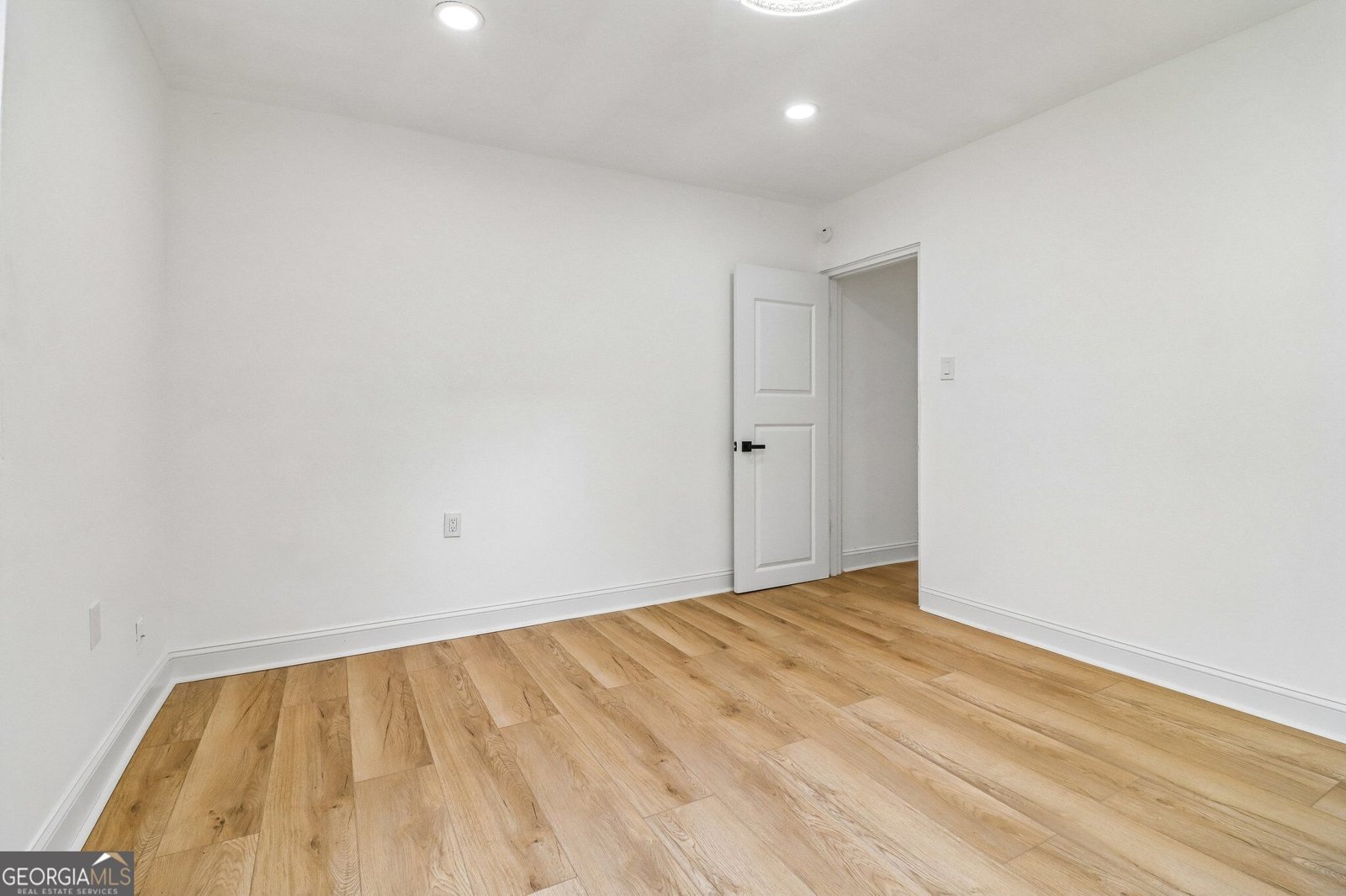 1355 Graymont Drive Atlanta - Photo 16