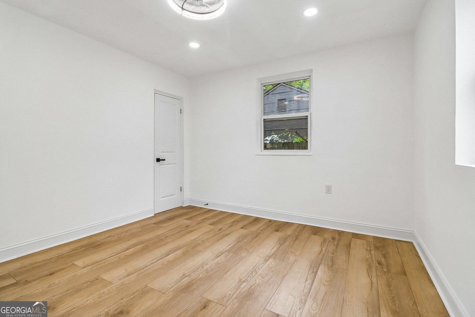 1355 Graymont Drive Atlanta - Photo 17